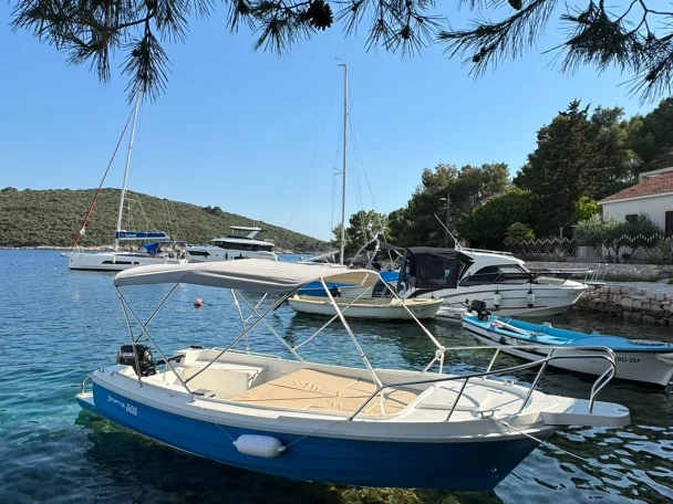 Yacht charter Okrug Gornji cheap 505