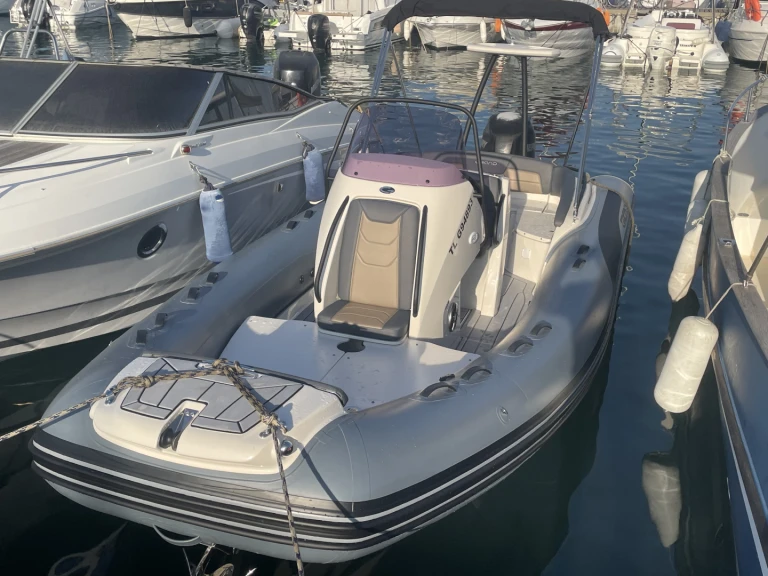 RIB rental with or without captain Grand Boats Port de Bormes-les-Mimosas