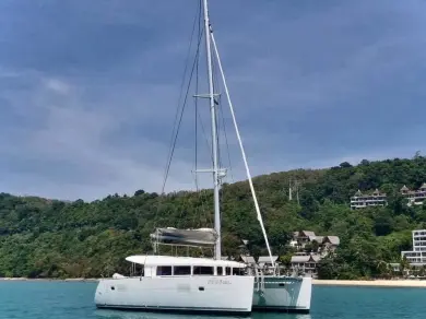 Rent a Lagoon Lagoon 400 S2 Mueang Phuket