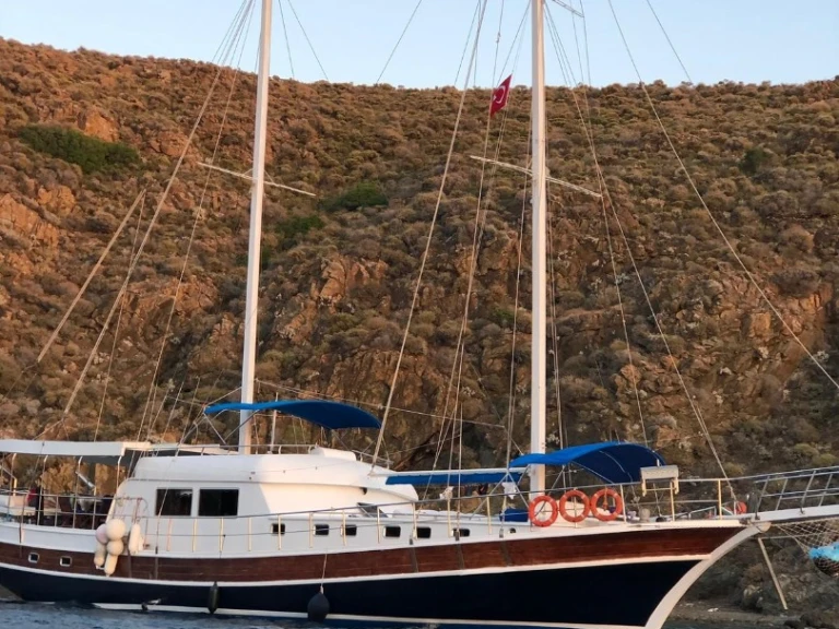 Yacht charter Marmaris cheap Custom made