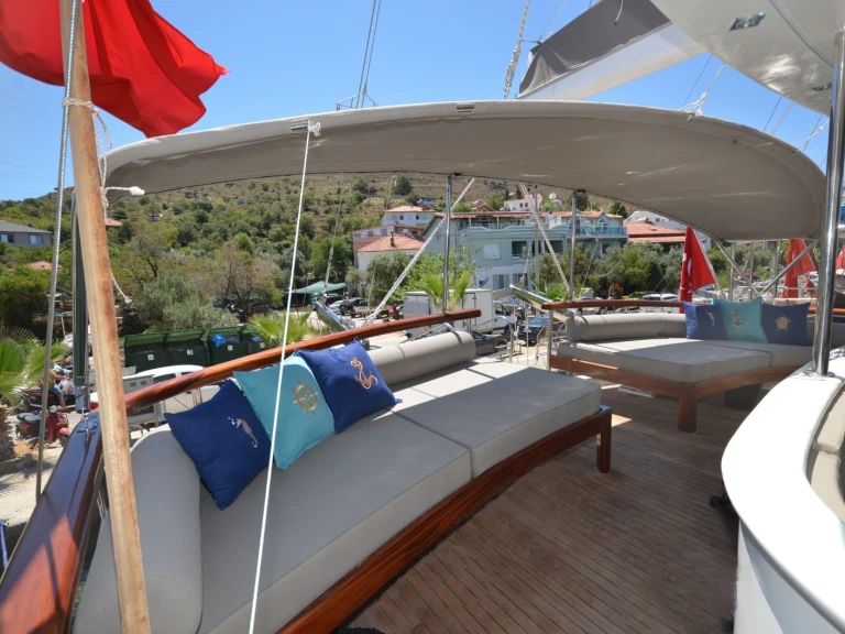 Yacht charter Marmaris cheap Custom made