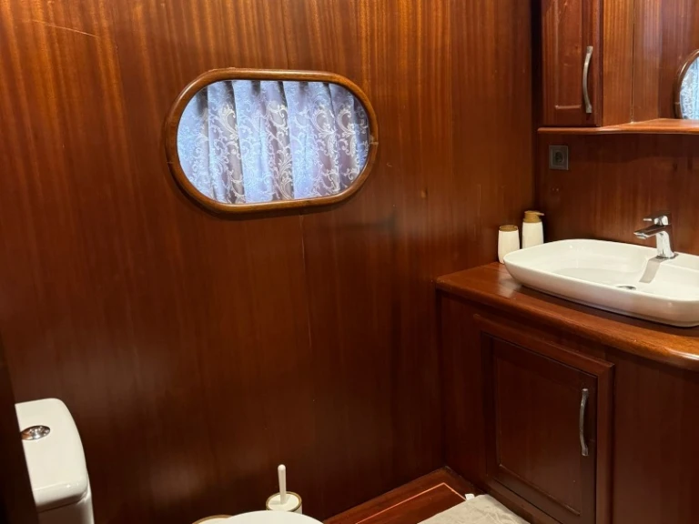 Bareboat Rental Sailboat Custom Made with a boat licence