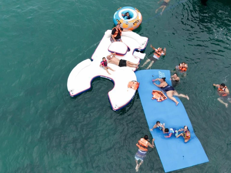Boat rental Custom Made custom in Puerto Vallarta on Samboat