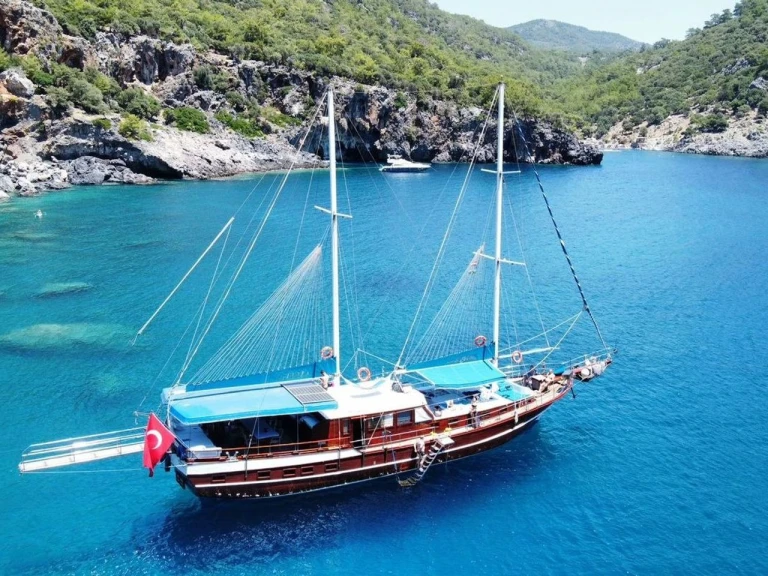 Sailboat for rent Marmaris at the best price
