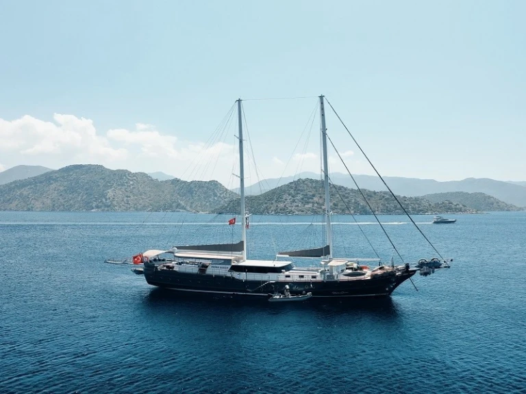 Sailboat for rent Marmaris at the best price