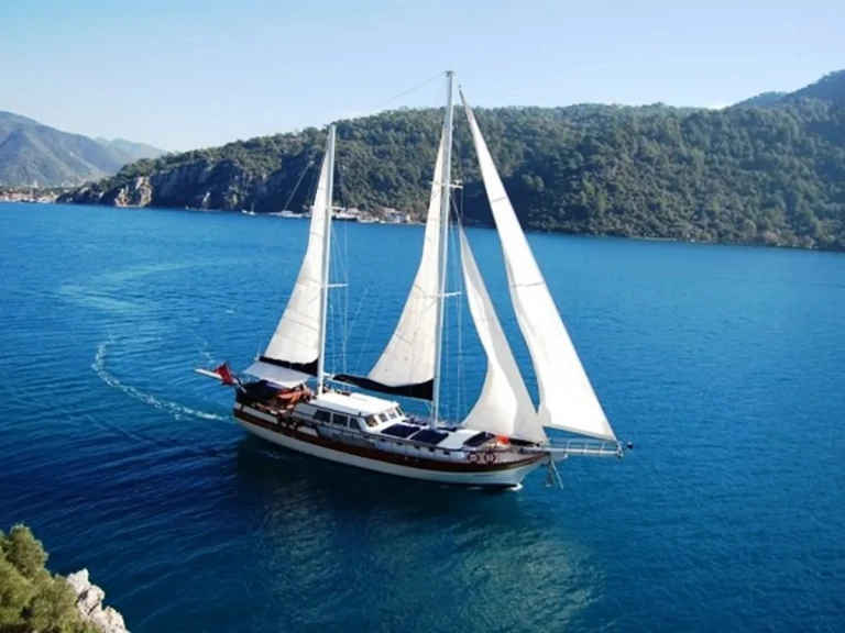 Sailboat for rent Marmaris at the best price