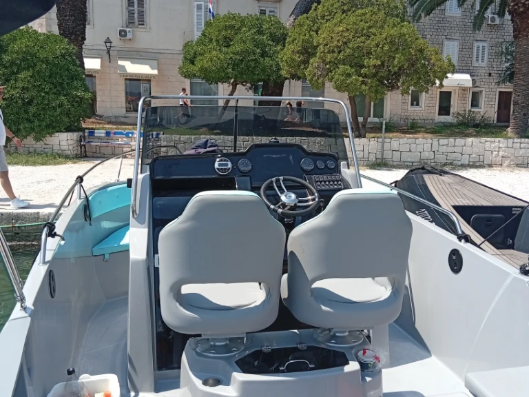 Boat rental Jeanneau Cap Camarat 7.5 CC Style in Split on Samboat