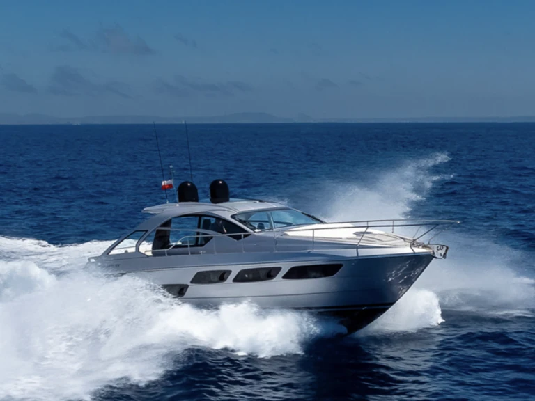 Pershing Pershing 5x in Palma de Mallorca on SamBoat