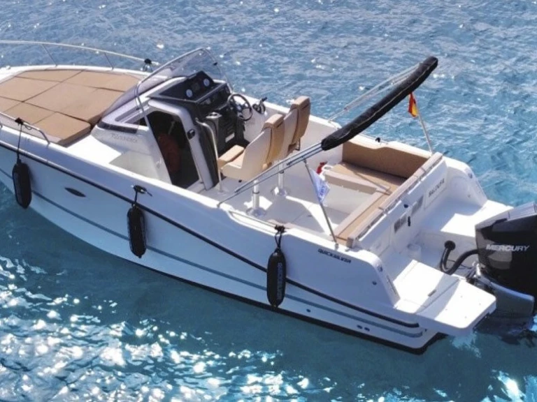 Yacht charter Marseille cheap Activ 755 Sundeck