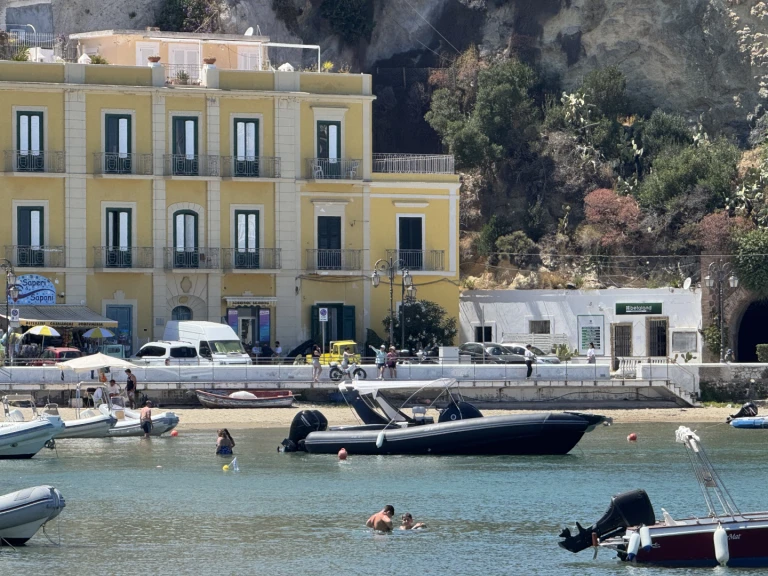 RIB for rent Terracina at the best price