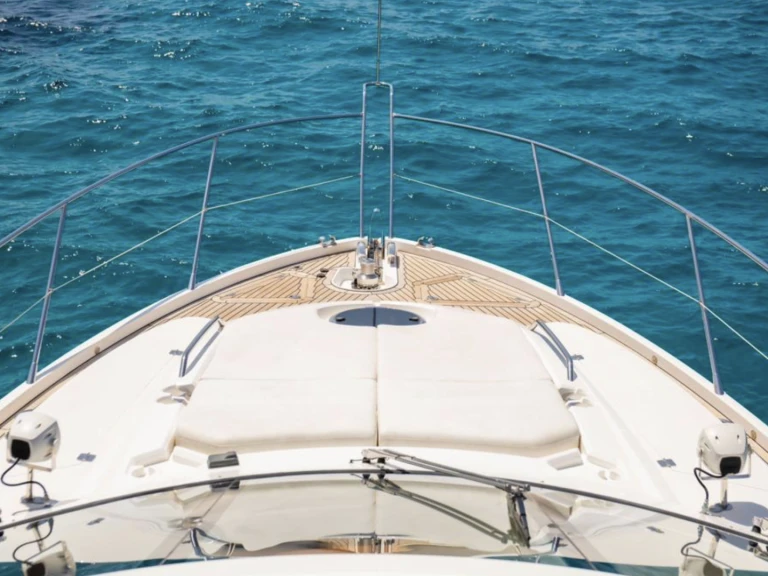 Rent a Sunseeker Manhattan 63 Palma de Mallorca