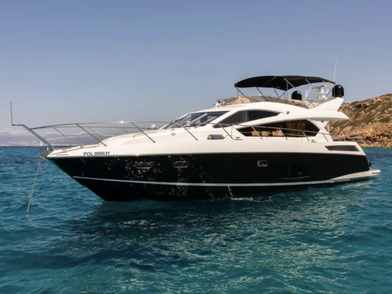 Luxury Yacht for rent Palma de Mallorca at the best price