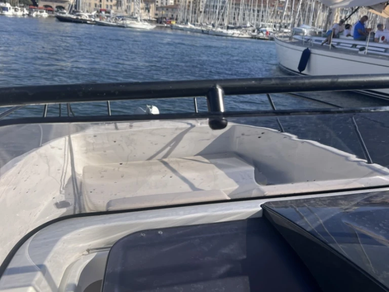 Motorboat rental in Marseille - Quicksilver Quicksilver 705 Cruiser