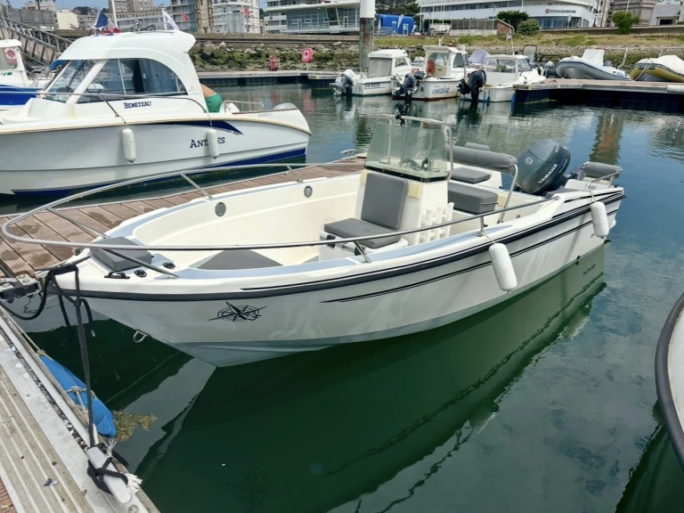 Motorboat rental with or without captain B2 Marine Le Havre