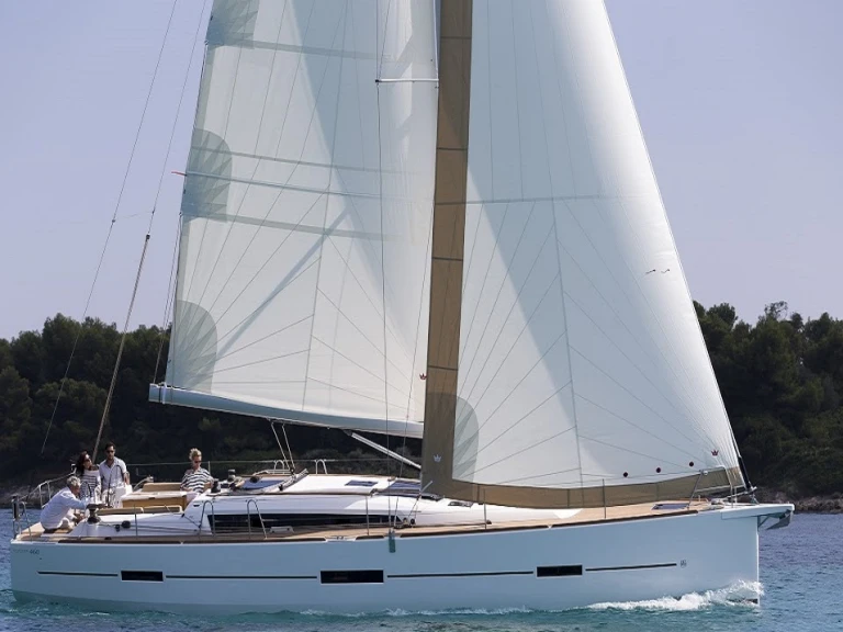 Boat rental Dufour Dufour 460 Grand Large in Santa Pola on Samboat