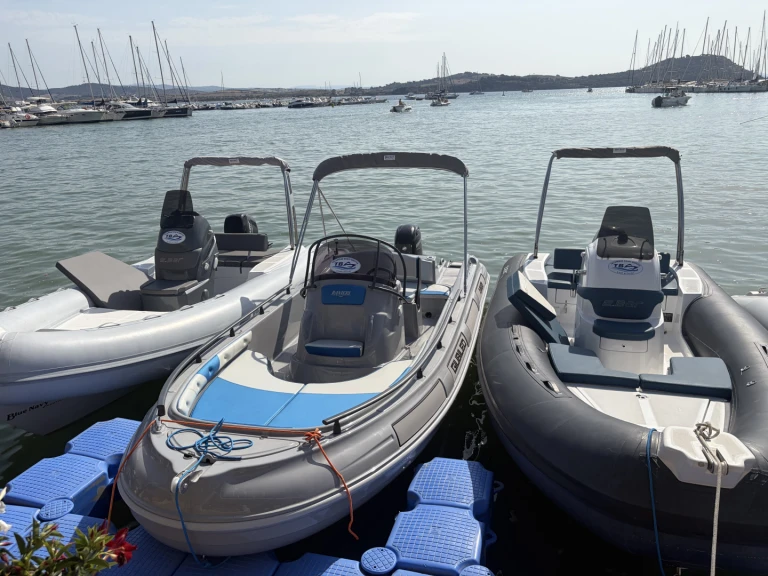 Motorboat rental with or without captain Ranieri Talamone