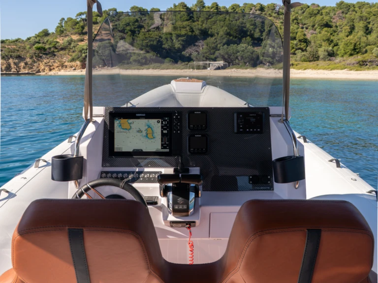 Italboats stinger 28 gt charter bareboat or captained in  Skiathos