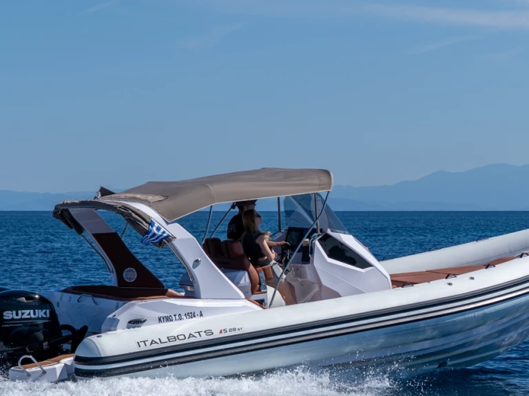 Italboats stinger 28 gt charter bareboat or captained in  Skiathos