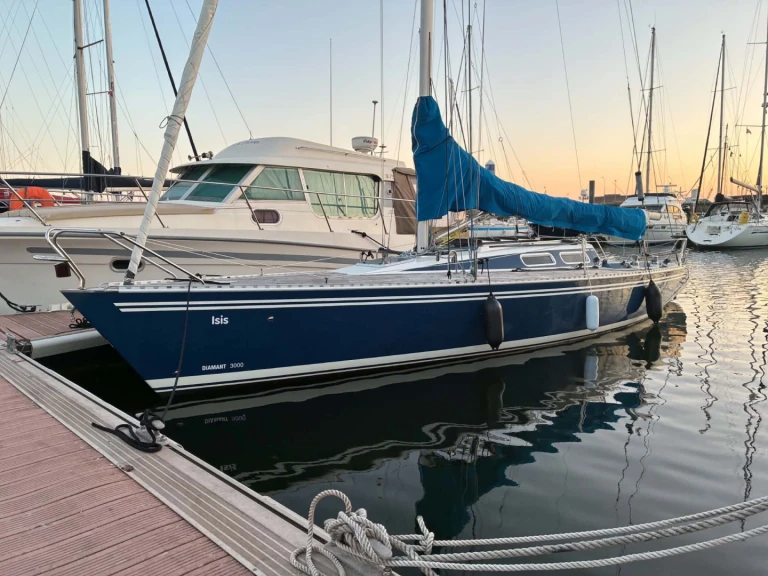 Sailboat for rent Dunkerque at the best price