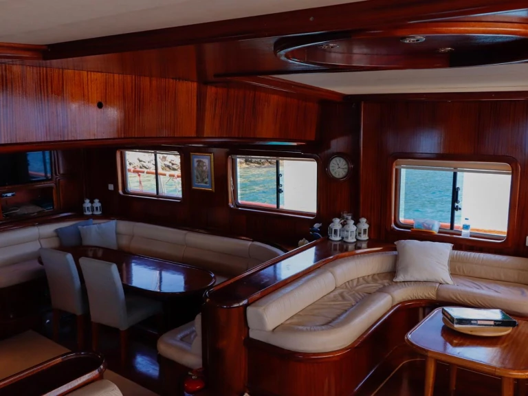 Bareboat Rental Sailboat Custom Made with a boat licence