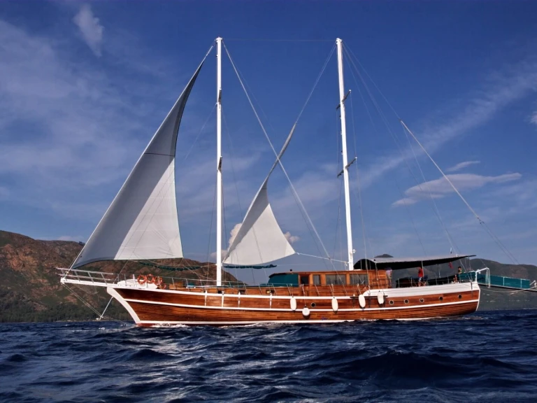 Yacht charter Marmaris cheap Custom made
