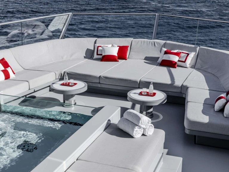 Rent a Silent Yachts BOLD Porto Cervo