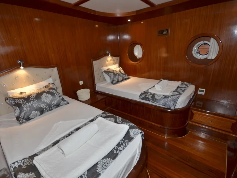 Sailboat for rent Bodrum at the best price