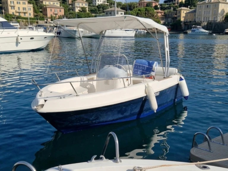 Marinello Eden 18 in Catania on SamBoat