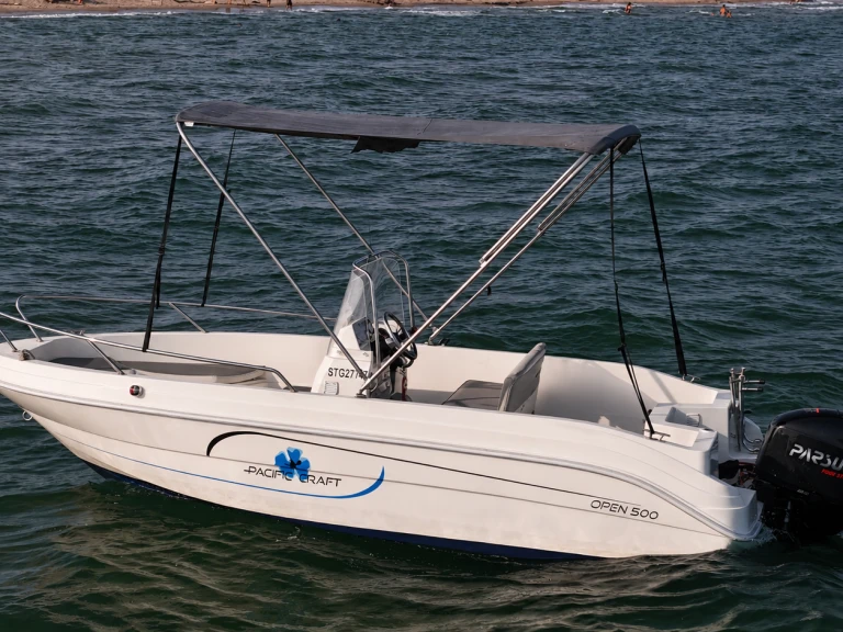 Motorboat rental in Valras-Plage - Pacific Craft Pacific Craft 500 Open Trendy