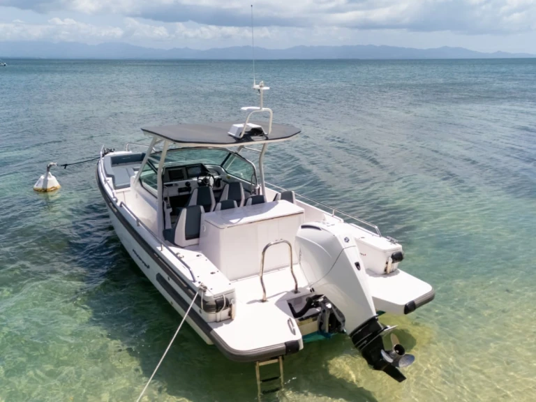 Axopar Axopar 28 T-Top in Le Gosier on SamBoat