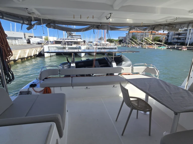 Yacht charter Canet-en-Roussillon cheap Excess 14
