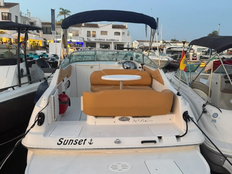 Monterey 242 cruiser in Marbella on SamBoat