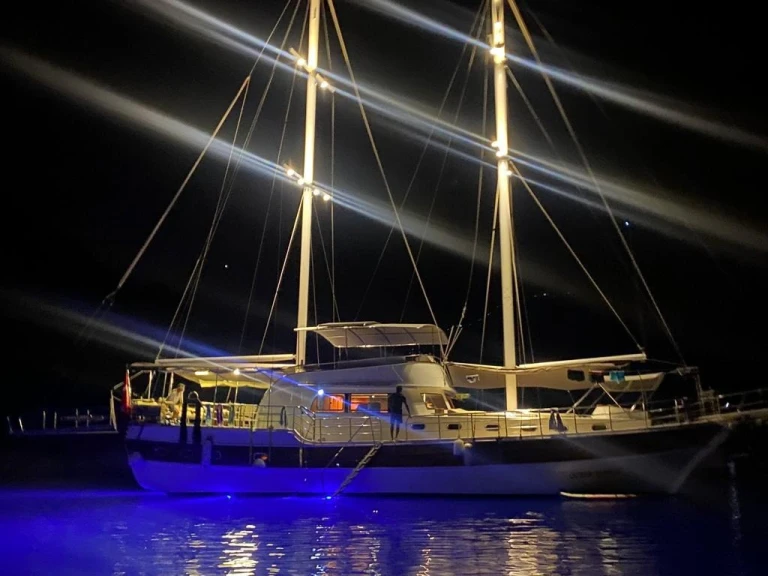 Yacht charter Marmaris cheap Custom made
