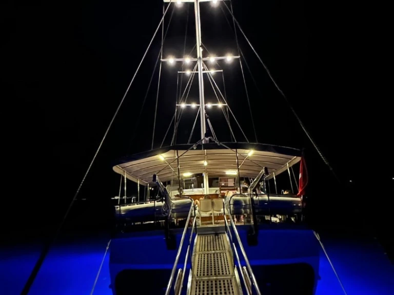 Bareboat Rental Sailboat Custom Made with a boat licence