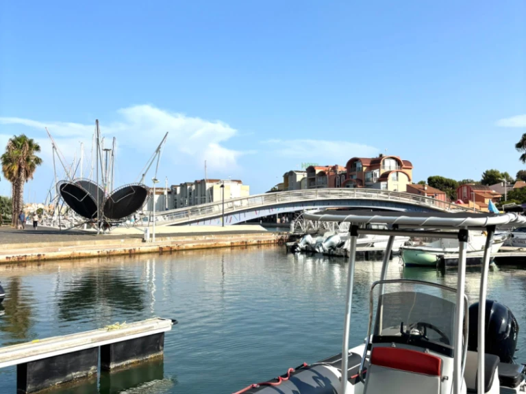 Yacht charter Gruissan cheap HD 670