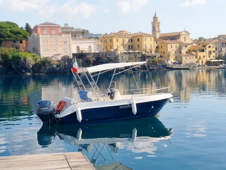 Boat rental Marinello Eden 18 in Catania on Samboat