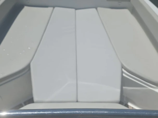 Rent a Bénéteau Flyer 8 SPACEdeck Mandelieu-la-Napoule