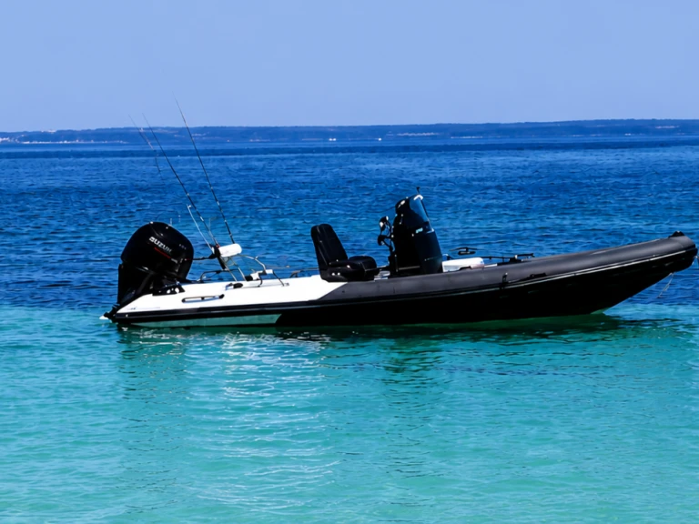 Yacht charter La Forêt-Fouesnant cheap HYDROSPORT 646