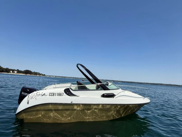Motorboat rental in La Forêt-Fouesnant - Bénéteau Flyer 5 Grand Prix