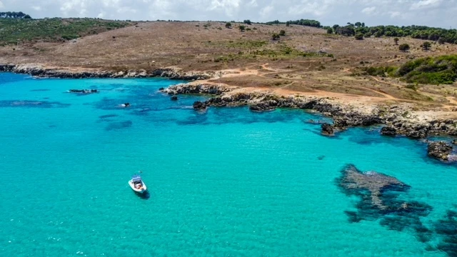 Bareboat Rental Motorboat Stilmar with a boat licence