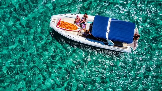 Motorboat for rent Otranto at the best price