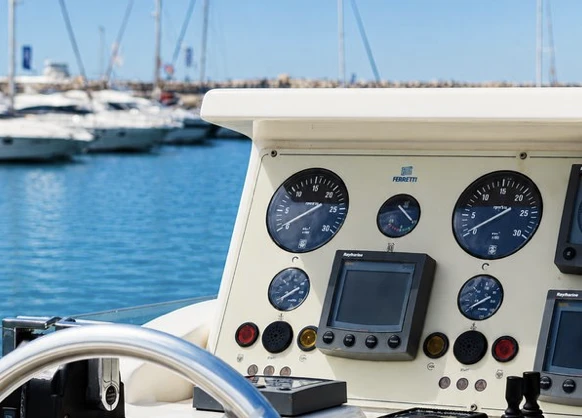 Ferretti Ferretti 680 in Puerto Banús on SamBoat