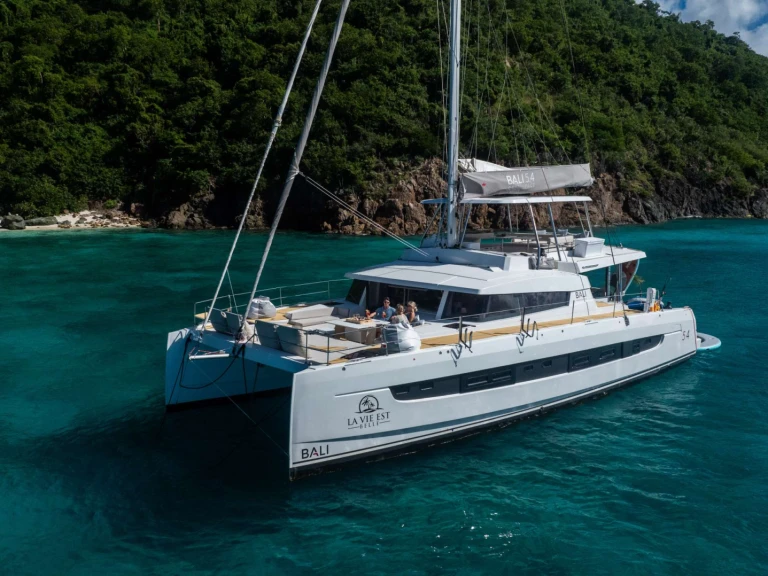 Rent a Bali LA VIE EST BELLE British Virgin Islands (BVI)