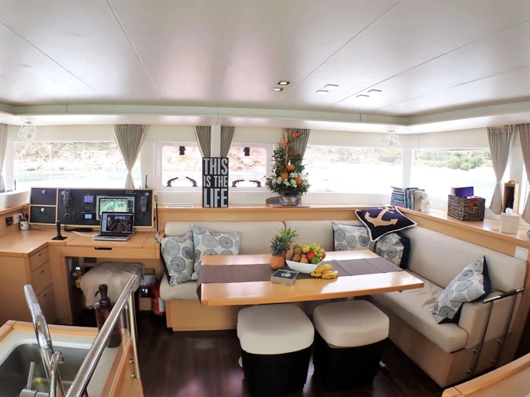 Luxury Yacht rental in British Virgin Islands (BVI) - Lagoon GYPSY PRINCESS
