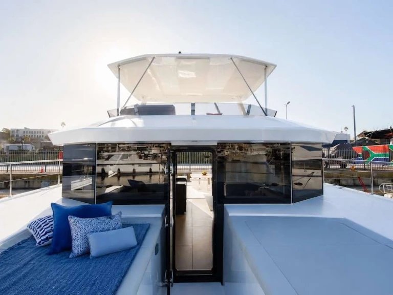 Rent a Leopard BLUE EYES Virgin Gorda Island