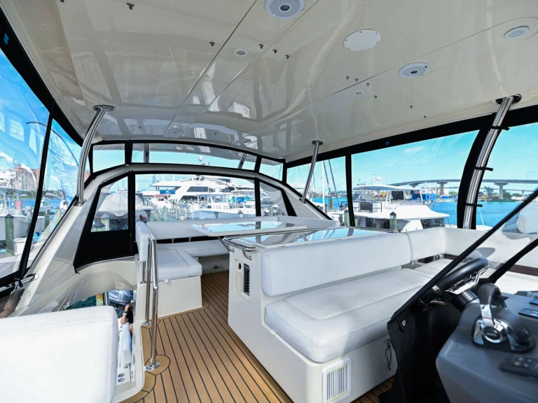 Boat rental Aquila Beach Boomer I in Bahamas on Samboat
