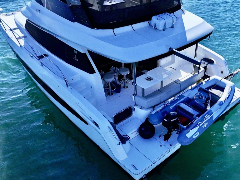 Boat rental Aquila Seaduction in Lávrio on Samboat