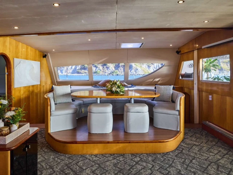 Bareboat Rental Luxury Yacht Silhouette with a boat licence