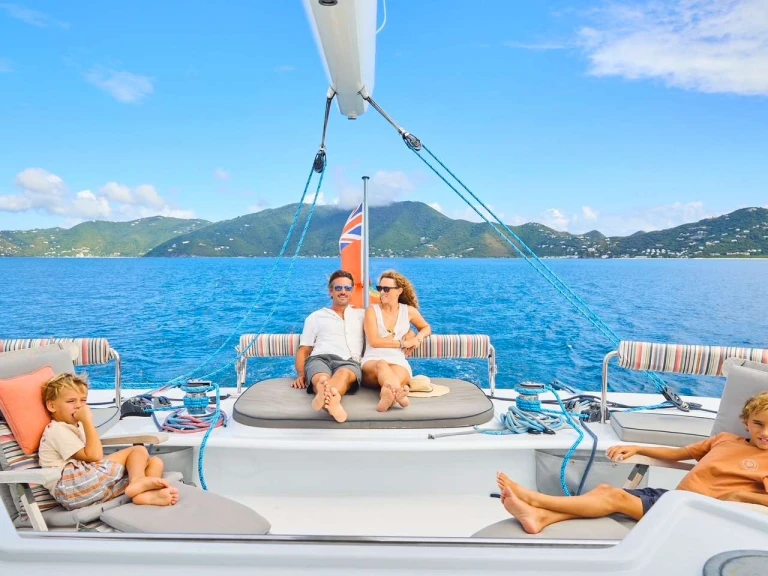 Luxury Yacht for rent Road Town at the best price