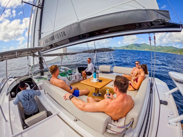 Privilege SEGUNDO VIENTO in Road Town on SamBoat